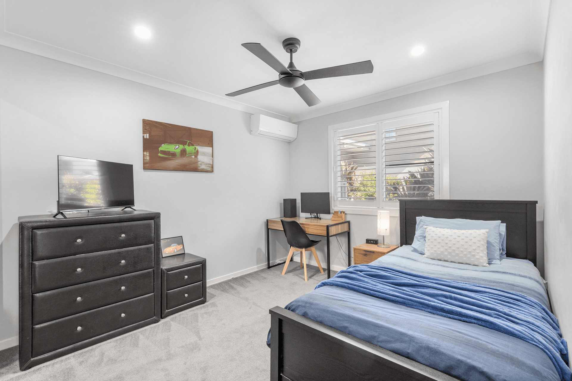 2 Eolo Lane, Coomera Waters, QLD 4209