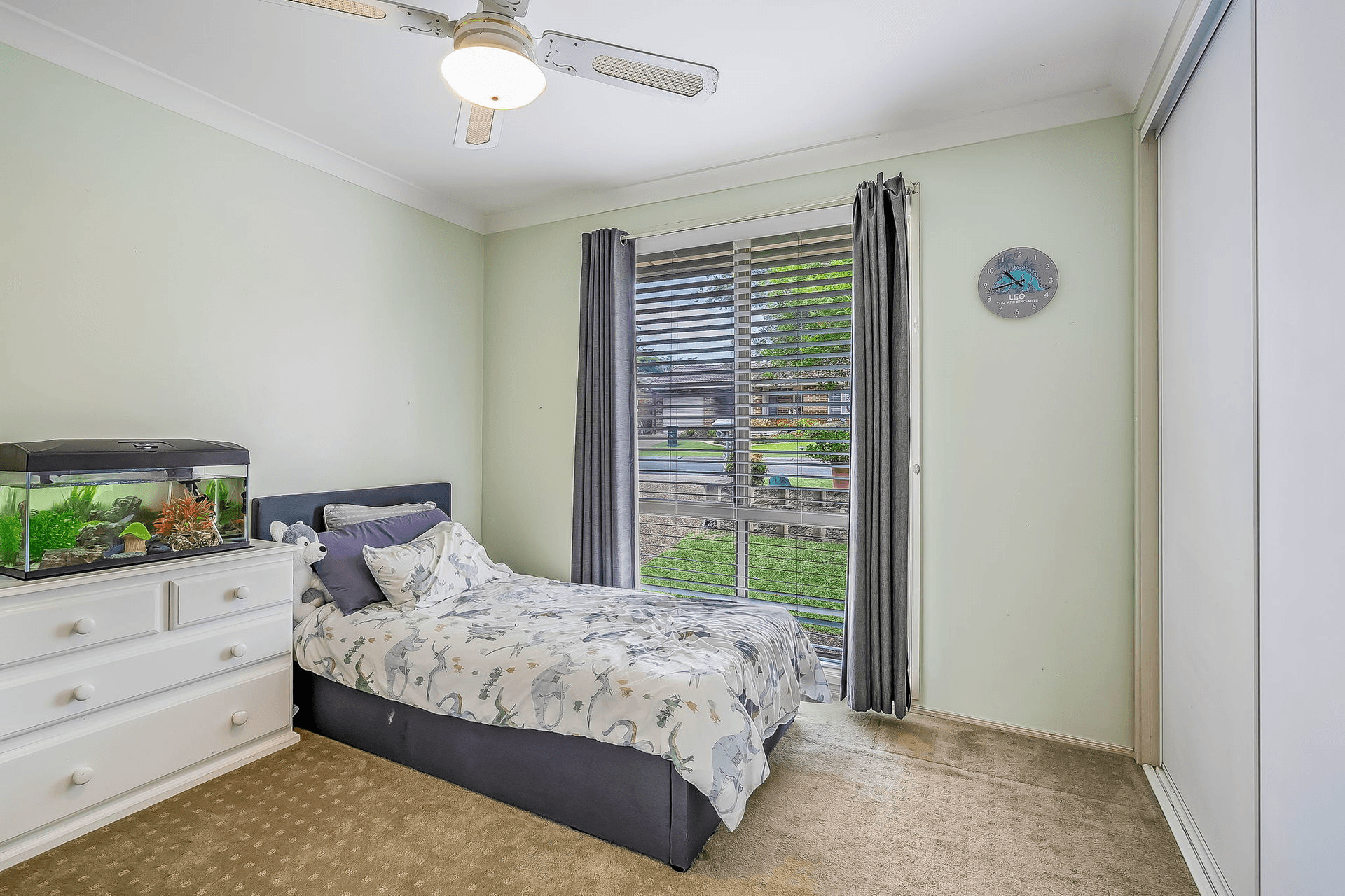 18 Newton Place, Blue Haven, NSW 2262