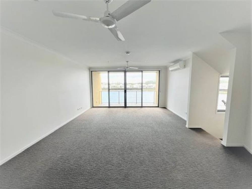 45 /5074 Emerald Island Drive, CARRARA, QLD 4211