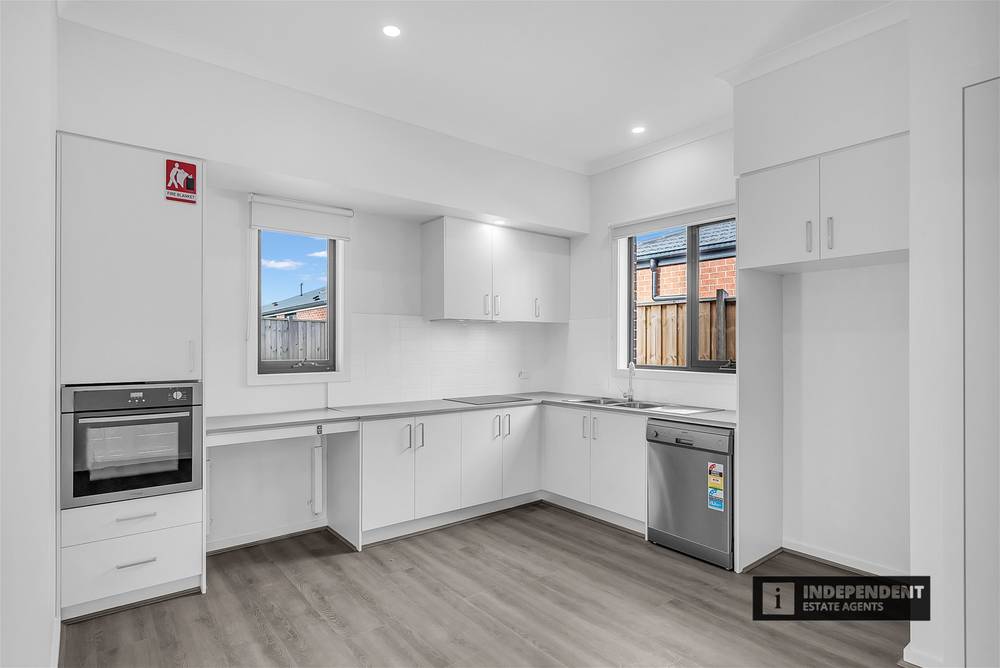 56 Claudia Crescent, KURUNJANG, VIC 3337