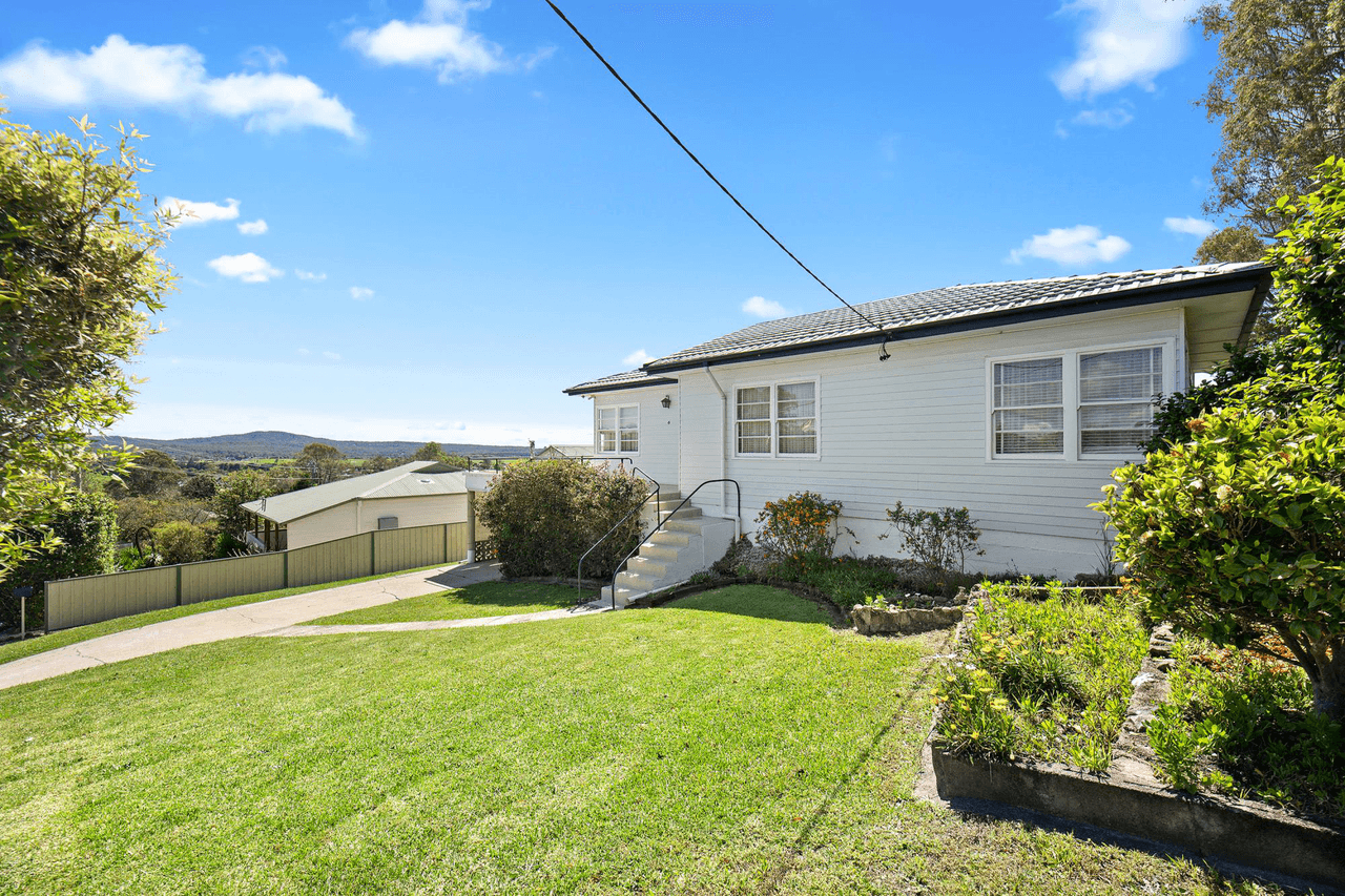 6 Emmott Street, MORUYA, NSW 2537