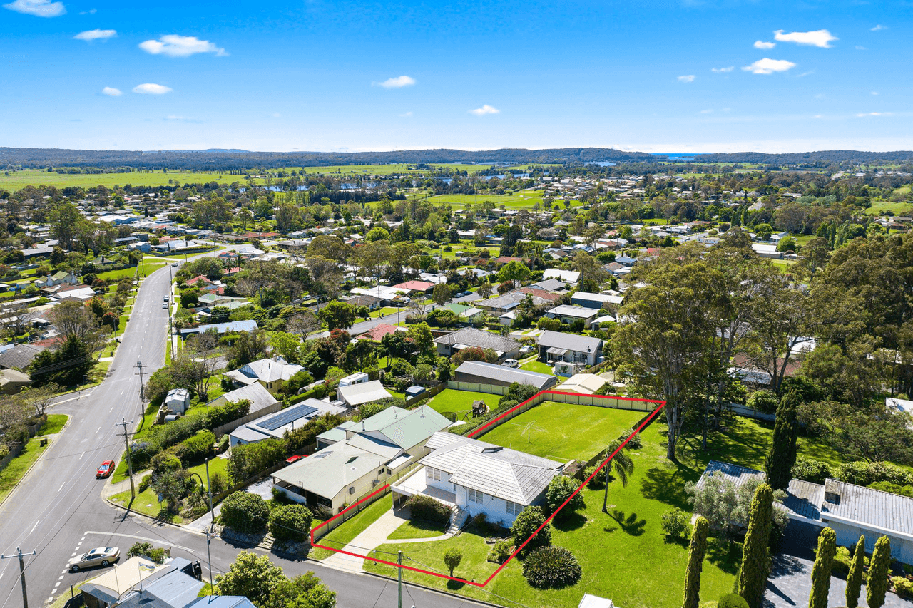 6 Emmott Street, MORUYA, NSW 2537