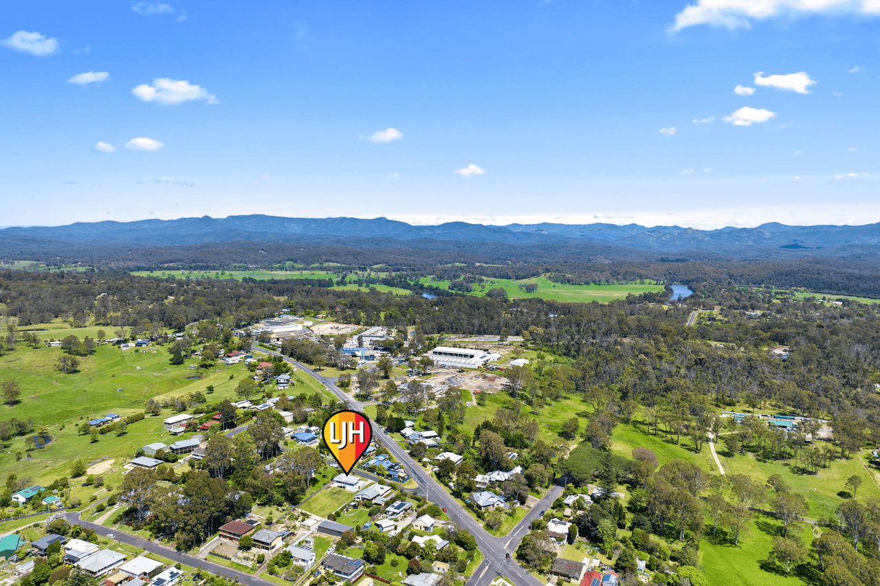 6 Emmott Street, MORUYA, NSW 2537