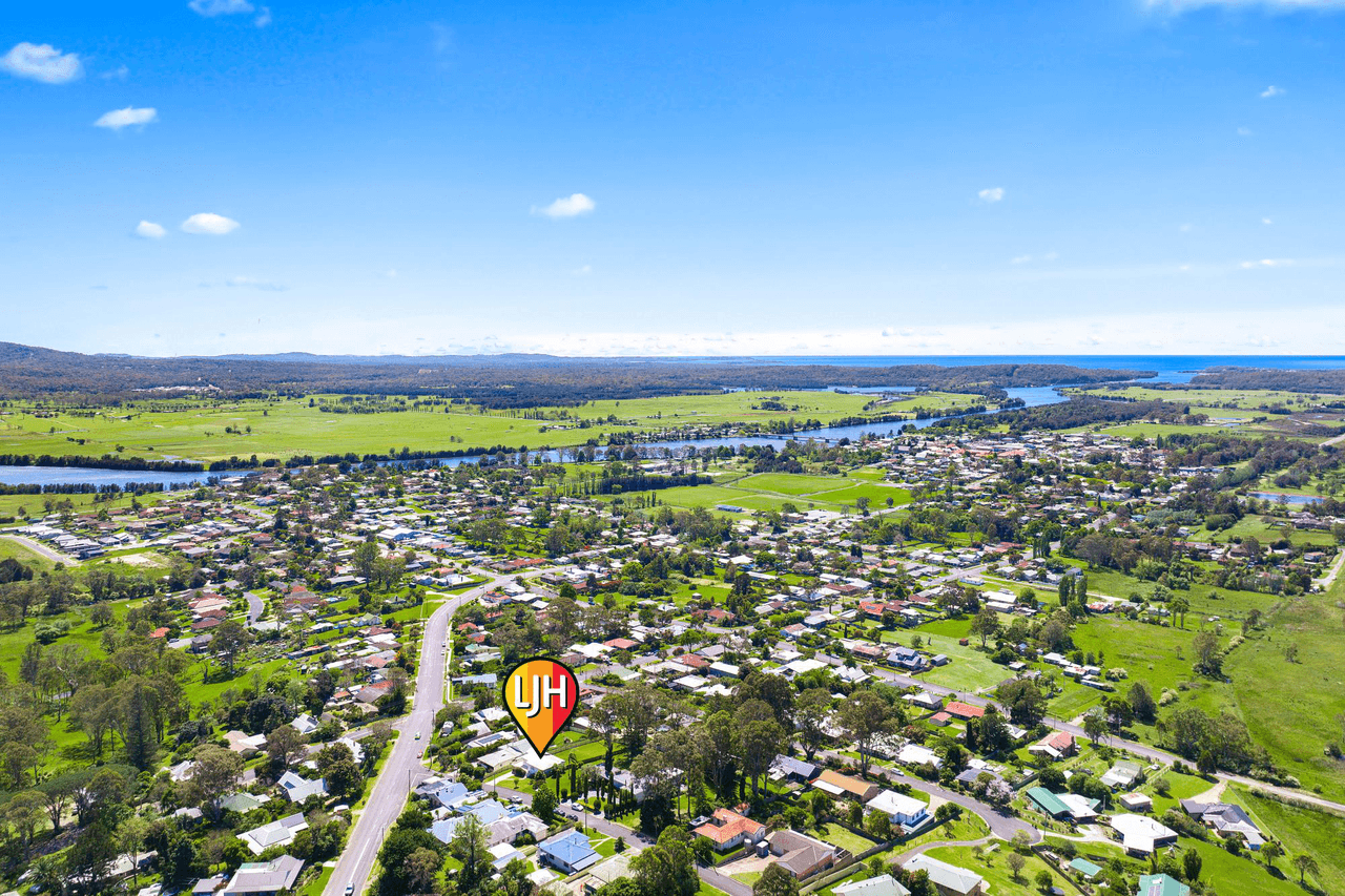 6 Emmott Street, MORUYA, NSW 2537