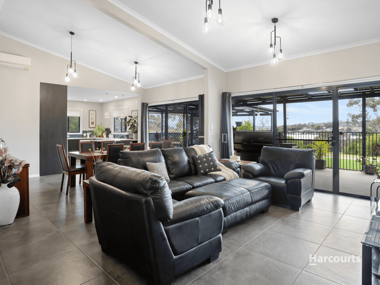 18 Colleen Crescent, PRIMROSE SANDS, TAS 7173