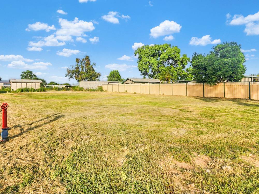 12 Bowen Street, HELIDON, QLD 4344