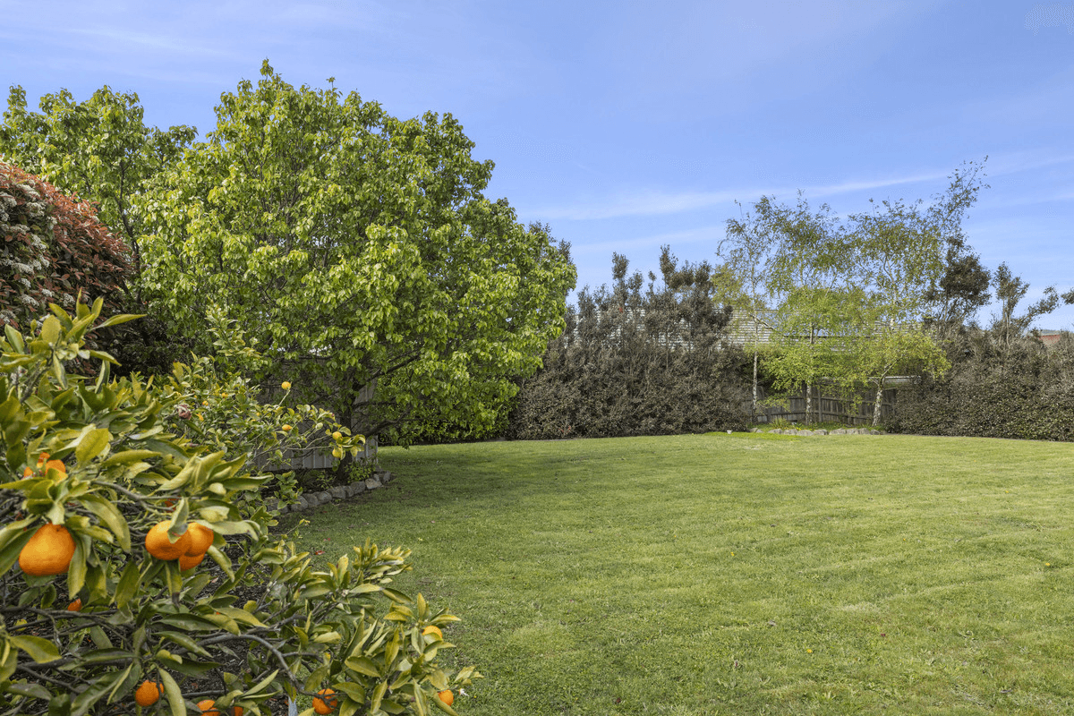 13 Penelope Court, Gisborne, VIC 3437