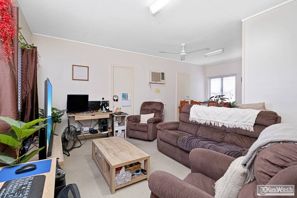 16 Hartwig Street, THE RANGE, QLD 4700