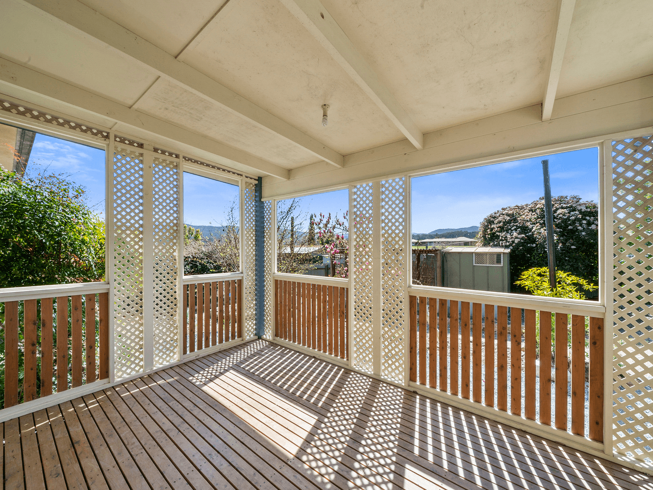 13 Jamieson Street, MYRTLEFORD, VIC 3737