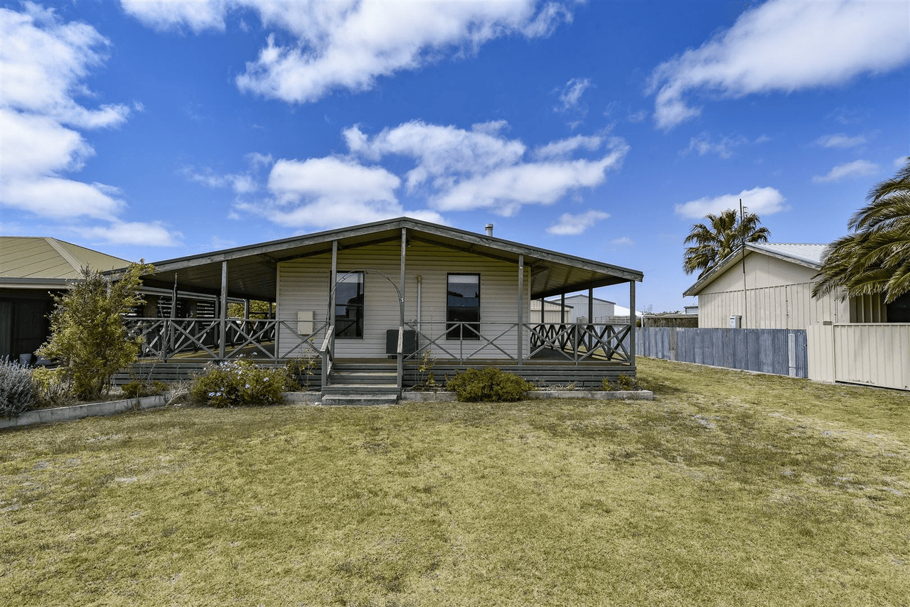 5 Sixteenth Avenue, Kingston Se, SA 5275