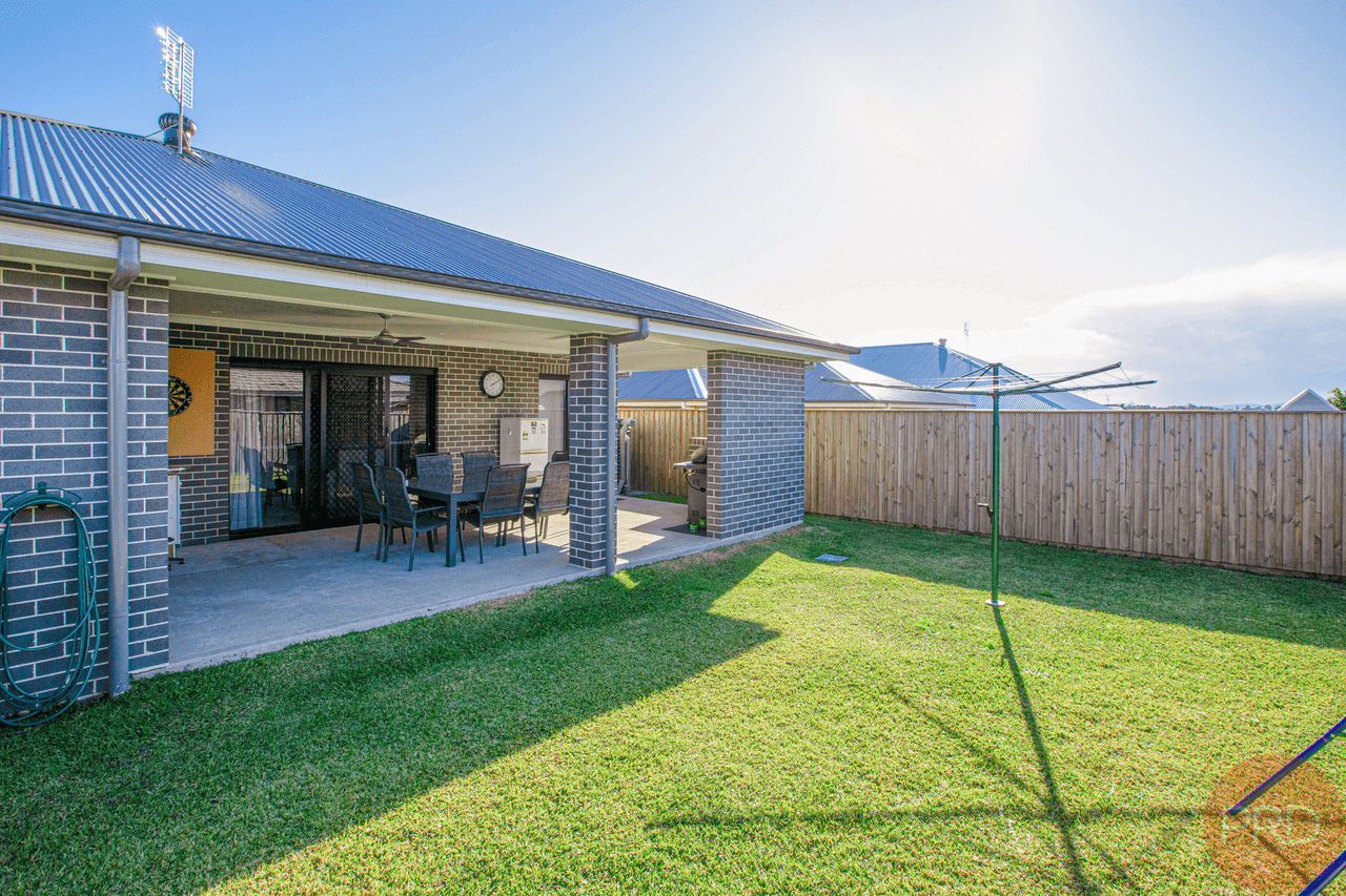 52 Arrowtail Street, CHISHOLM, NSW 2322