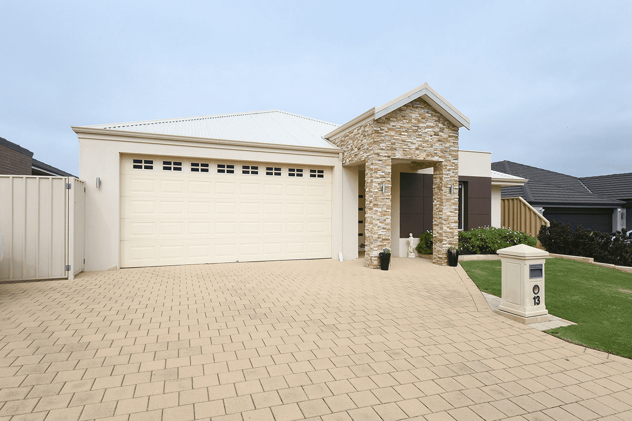 13 Oakbank Crescent, Butler, WA 6036