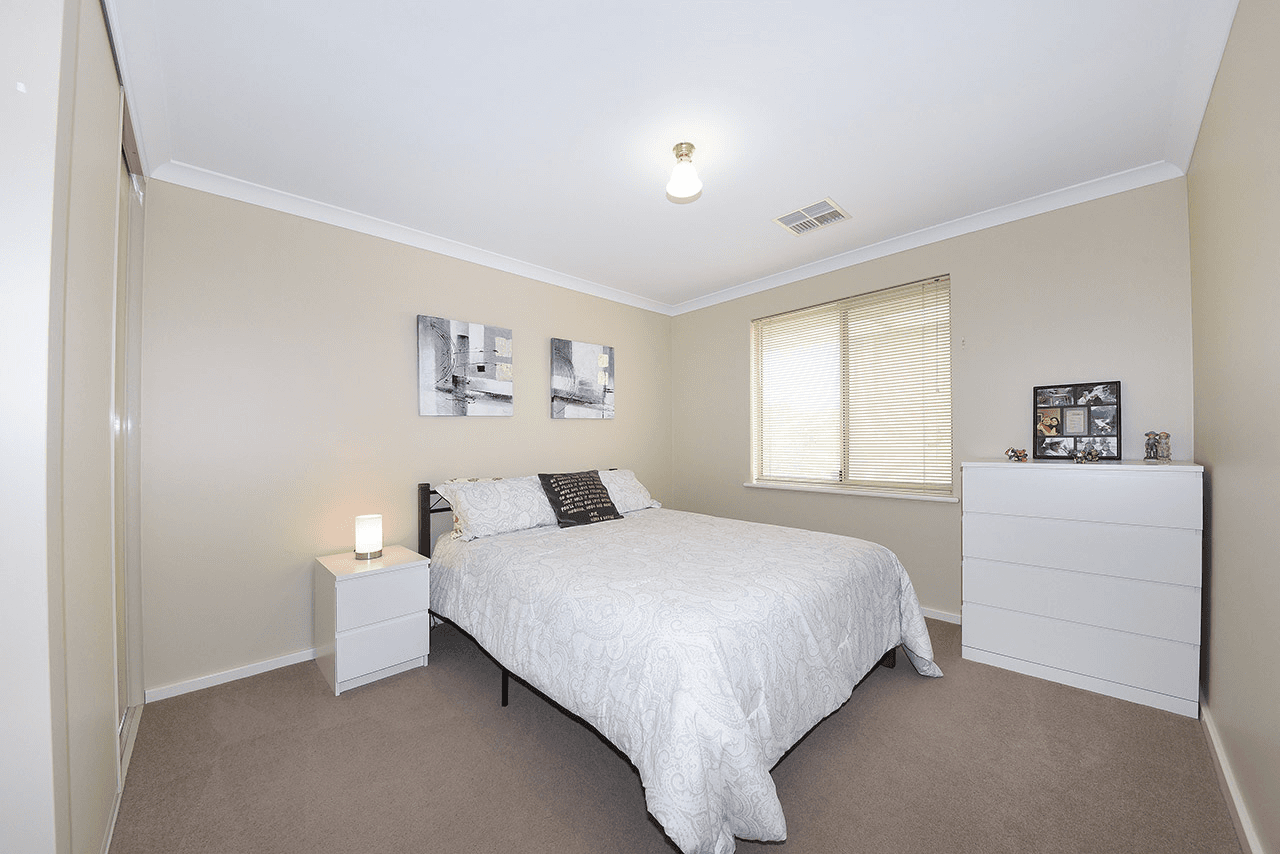 13 Oakbank Crescent, Butler, WA 6036