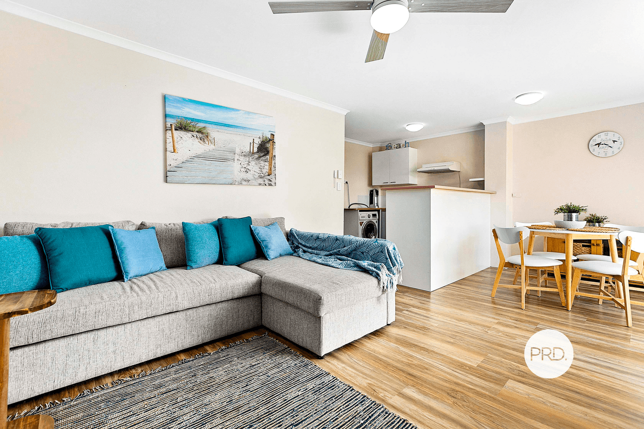 19/383 Charlton Esplanade, TORQUAY, QLD 4655