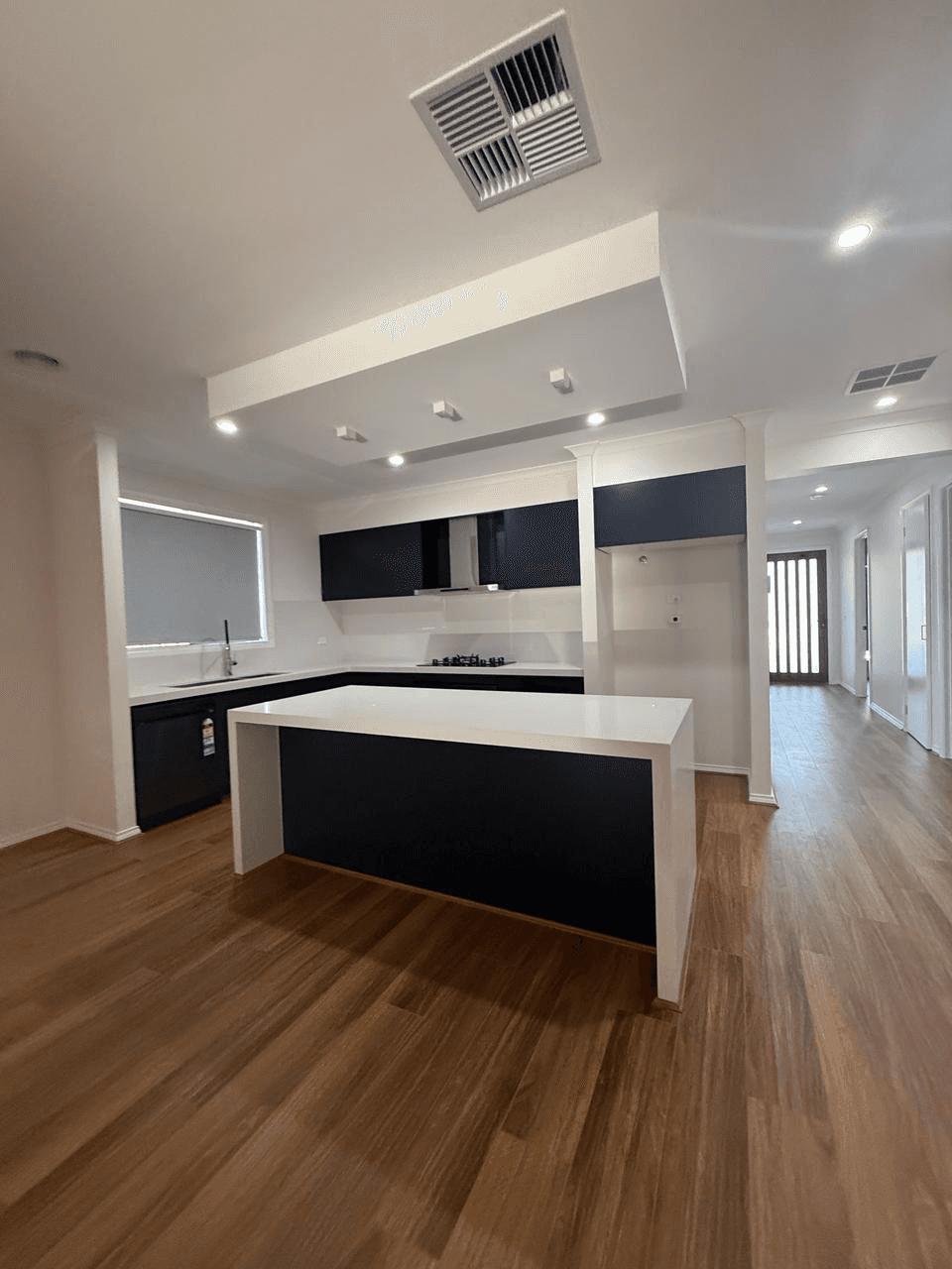 38 Petersfield Way, DONNYBROOK, VIC 3064
