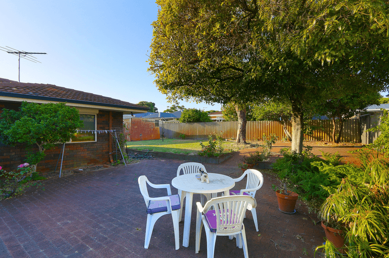 14 Hutchings Way, KARDINYA, WA 6163