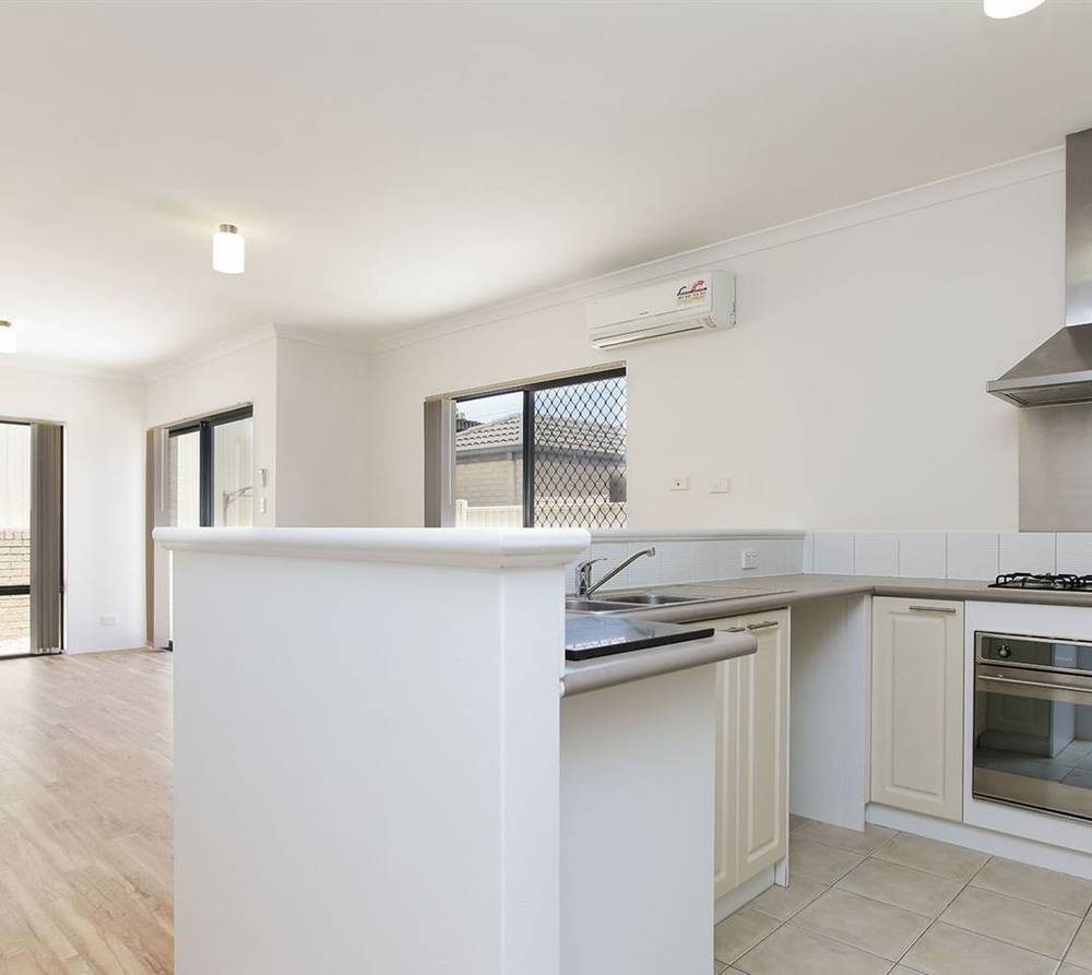 6/74 Gilbertson Road, KARDINYA, WA 6163