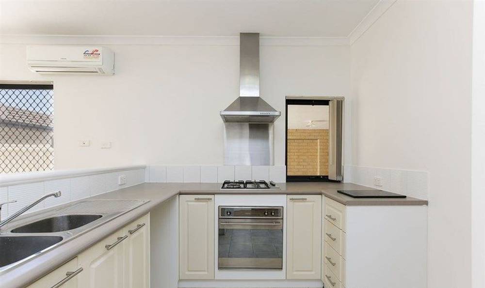 6/74 Gilbertson Road, KARDINYA, WA 6163