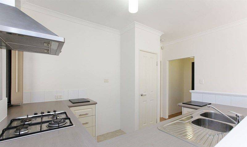 6/74 Gilbertson Road, KARDINYA, WA 6163