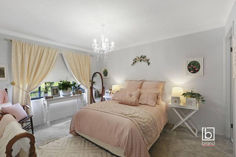 4 Camellia Place, WOONGARRAH, NSW 2259