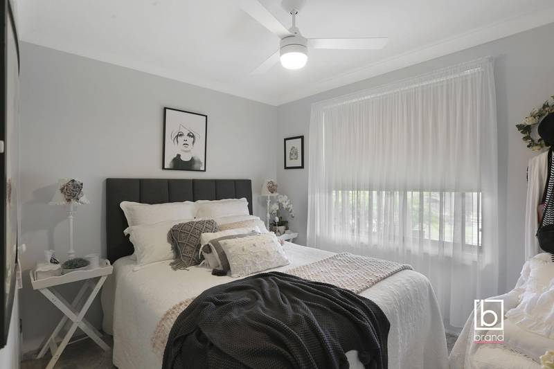 4 Camellia Place, WOONGARRAH, NSW 2259