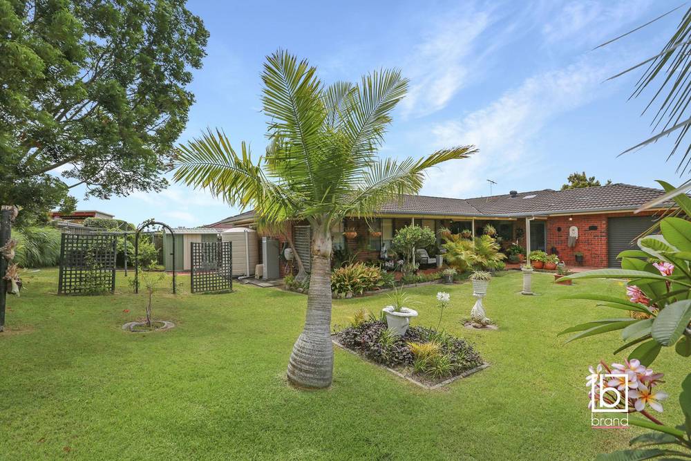 4 Camellia Place, WOONGARRAH, NSW 2259