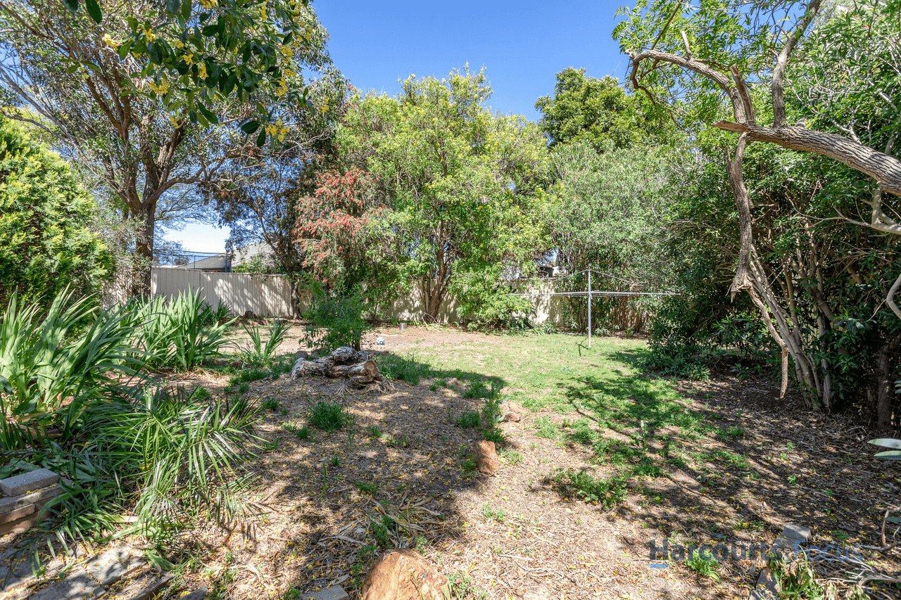 19 Morrell Way, ARMADALE, WA 6112