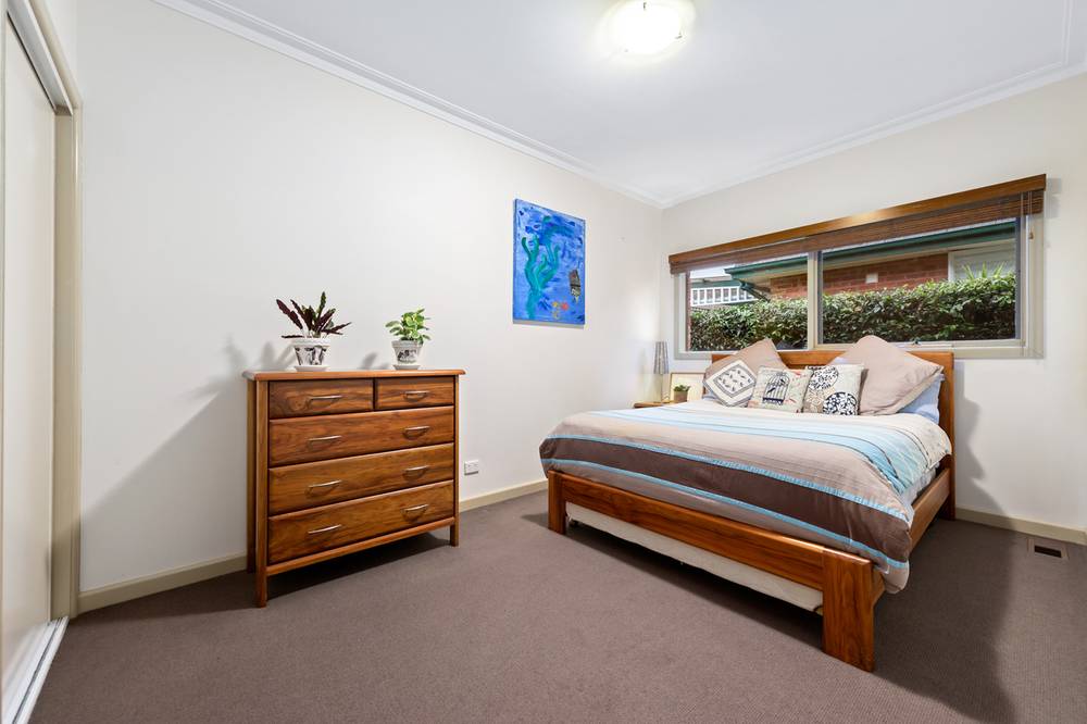 16 Neville Street, BOX HILL SOUTH, VIC 3128