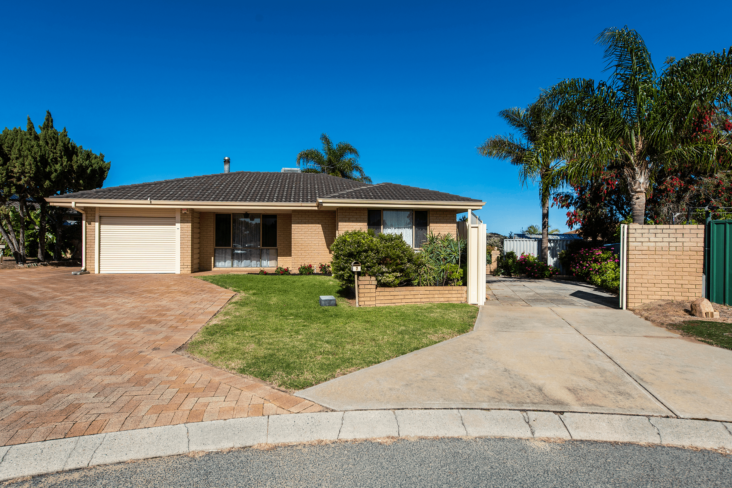 7A Mawi Cove, Marangaroo, WA 6064