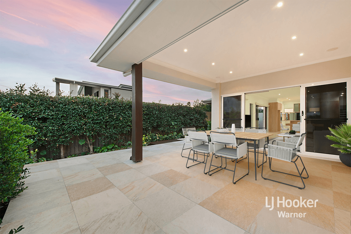 27 Ballyalla Crescent, WARNER, QLD 4500