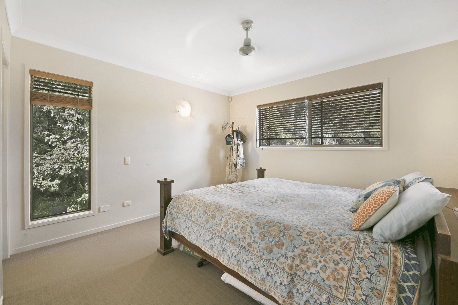 1 Albert Street, Burleigh Heads, QLD 4220