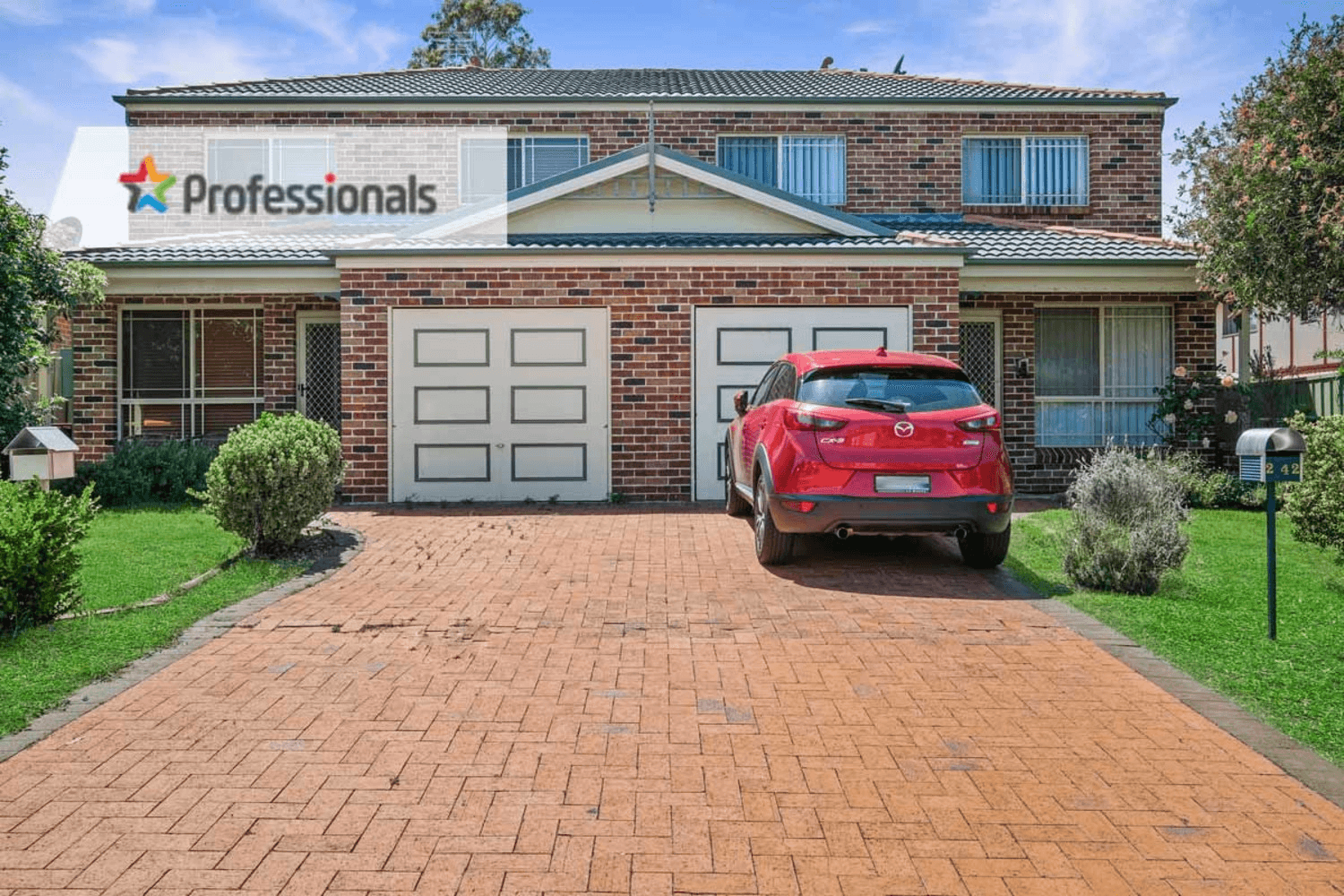 2/42 Luttrell Street, Glenmore Park, NSW 2745