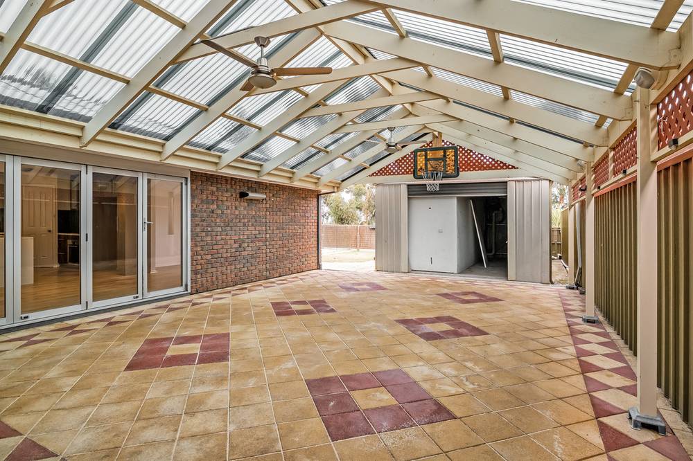 14 Luscombe Way, CRAIGMORE, SA 5114