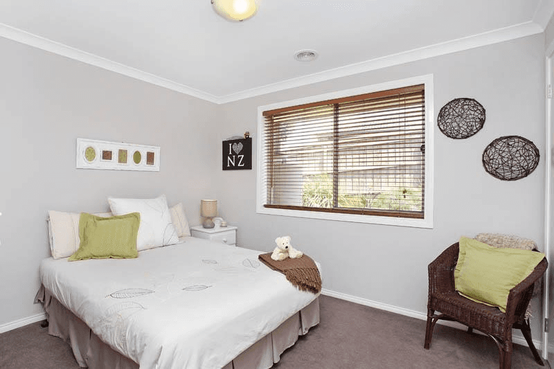 123 Phillip Drive, SUNBURY, VIC 3429