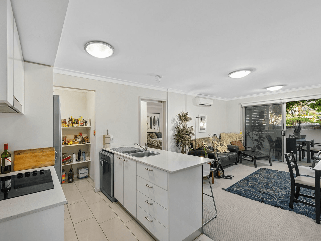 Unit 4202/135-151 Annerley Road, DUTTON PARK, QLD 4102