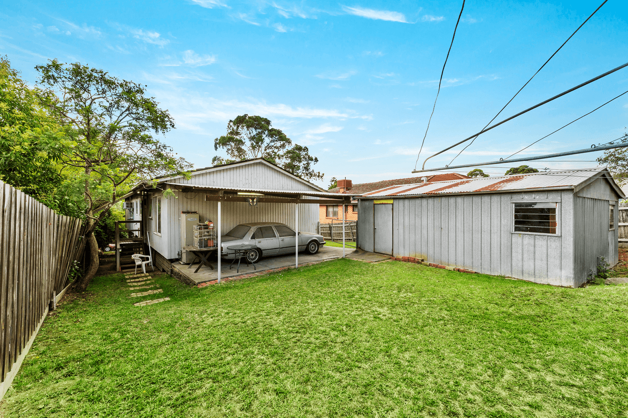 4 Jonathan Avenue, BURWOOD EAST, VIC 3151