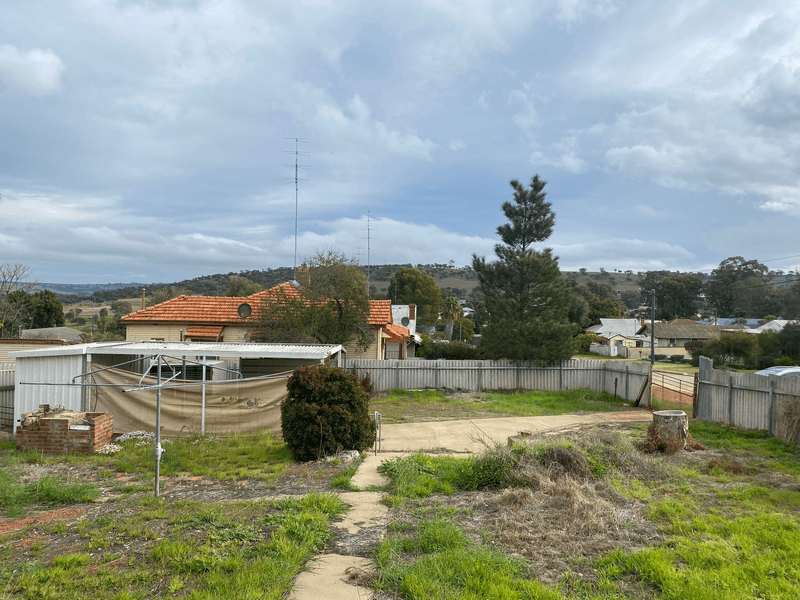 47 Newcastle Road, NORTHAM, WA 6401