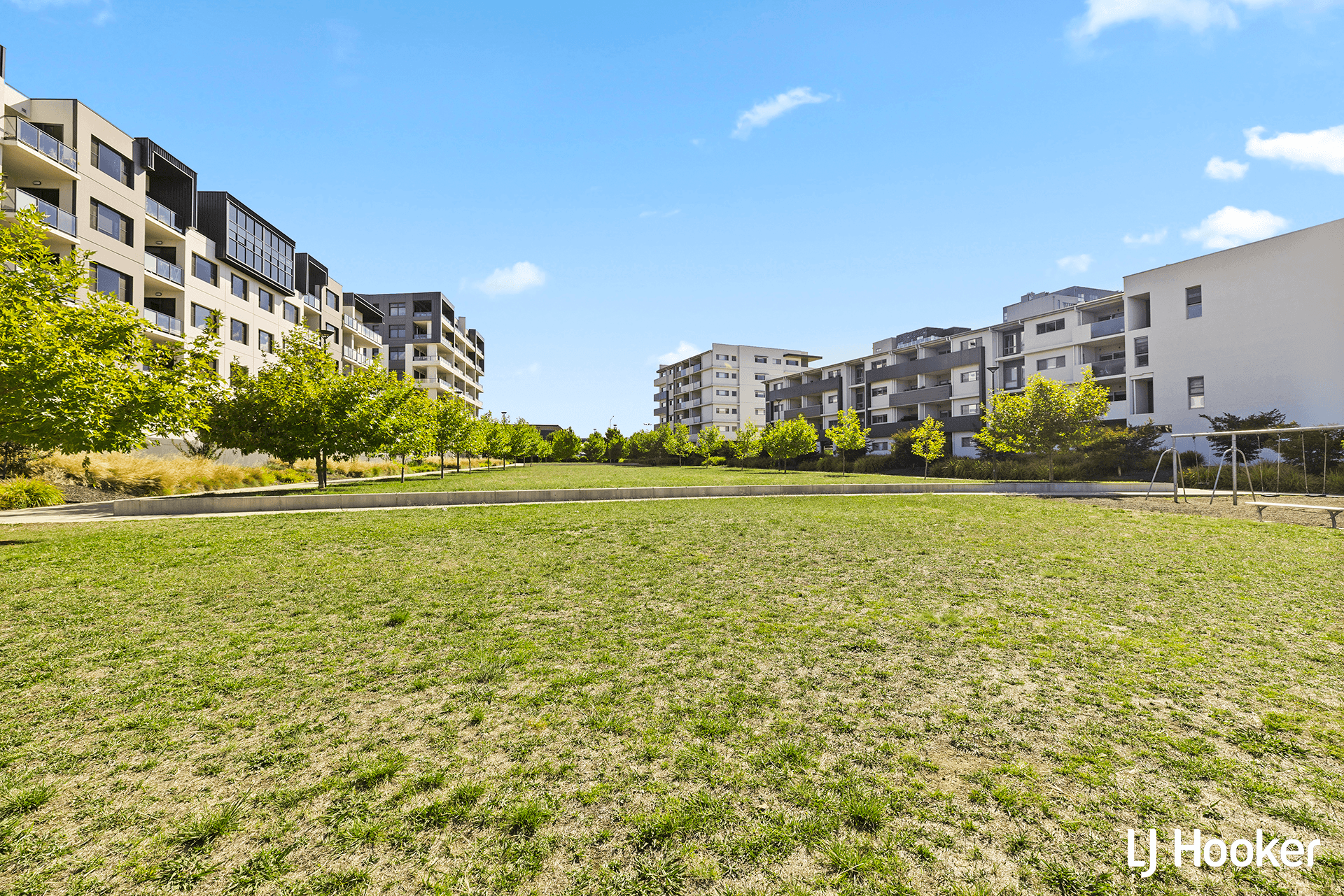 239/325 Anketell Street, GREENWAY, ACT 2900
