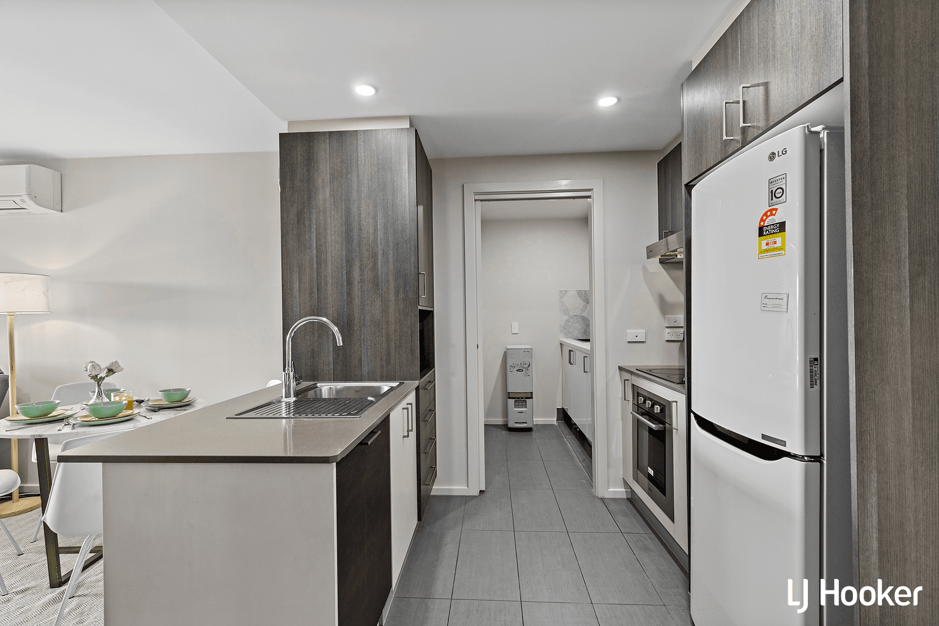 239/325 Anketell Street, GREENWAY, ACT 2900
