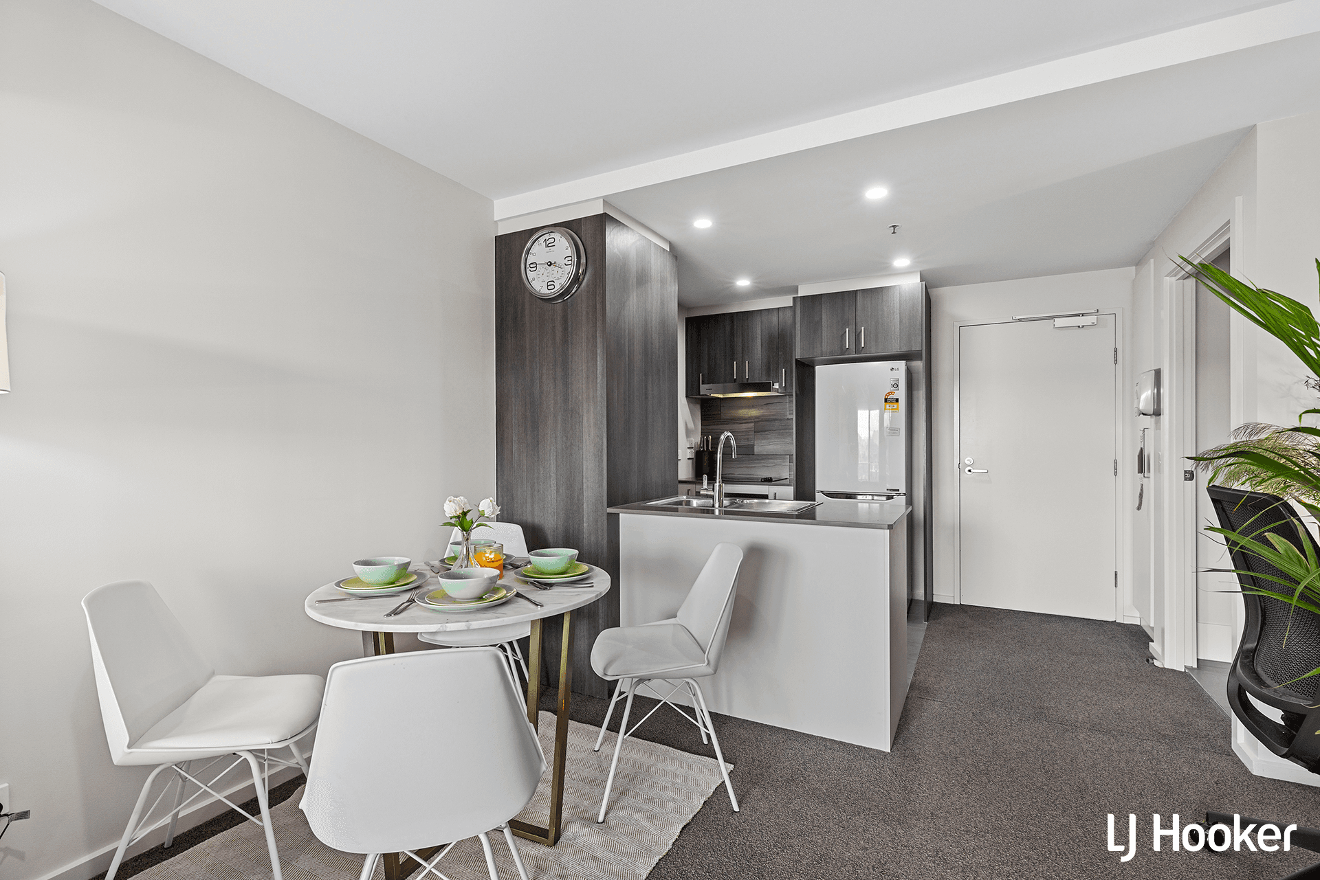 239/325 Anketell Street, GREENWAY, ACT 2900