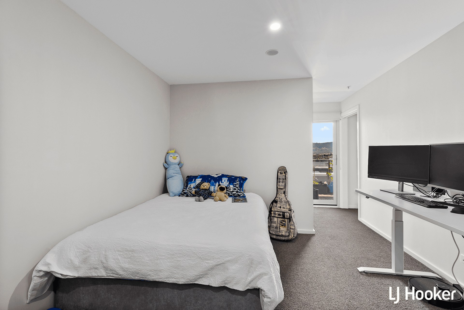 239/325 Anketell Street, GREENWAY, ACT 2900