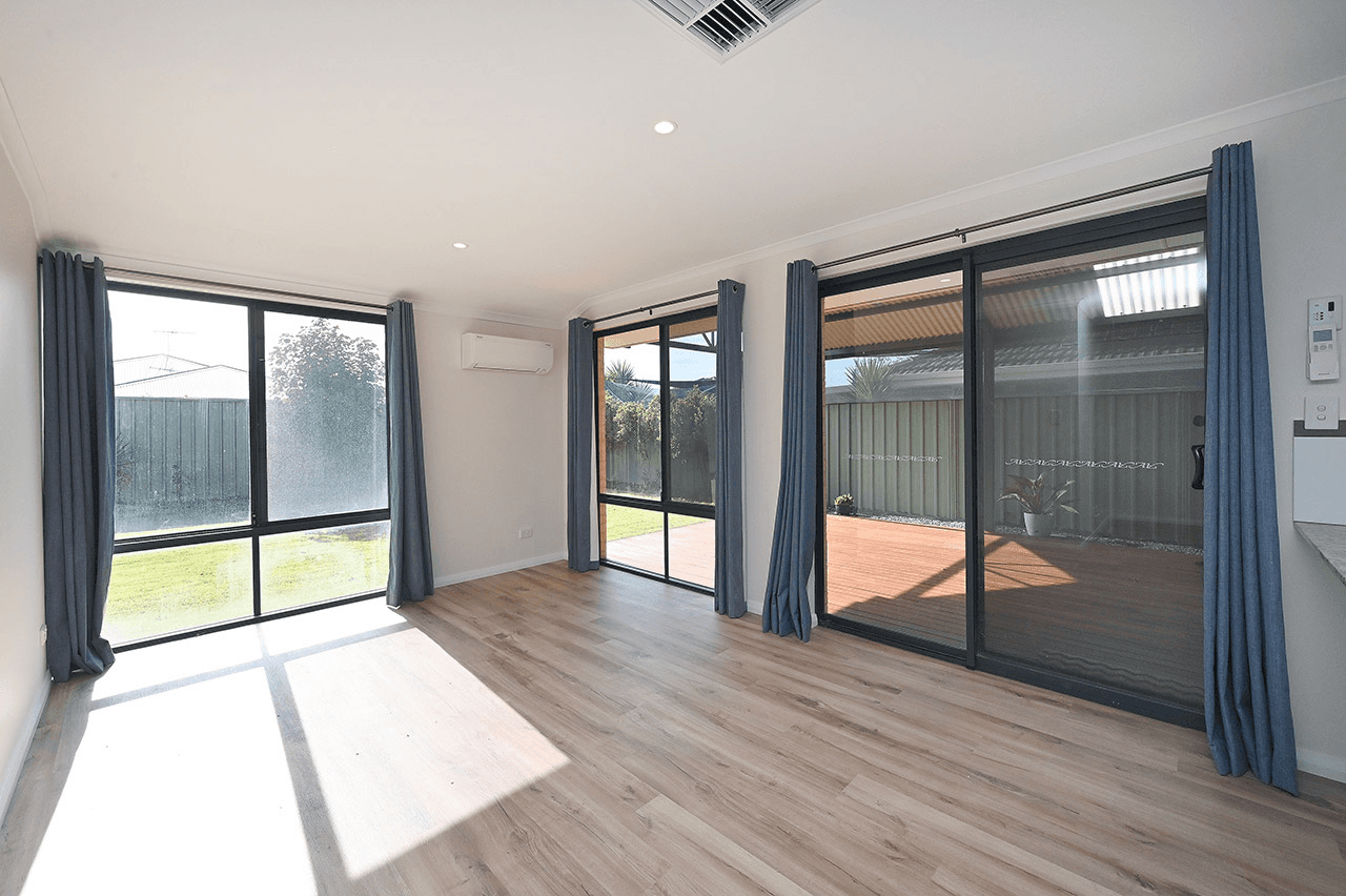 21 Blue Mountain Link, Merriwa, WA 6030