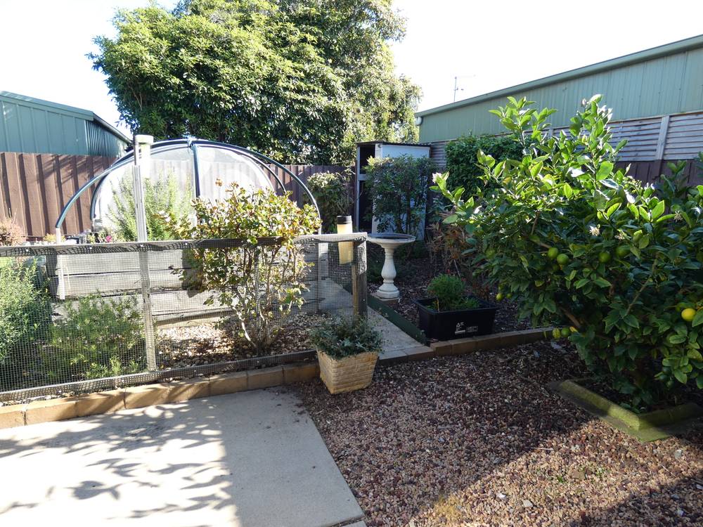 8 Endeavour Ct, Lakes Entrance, VIC 3909