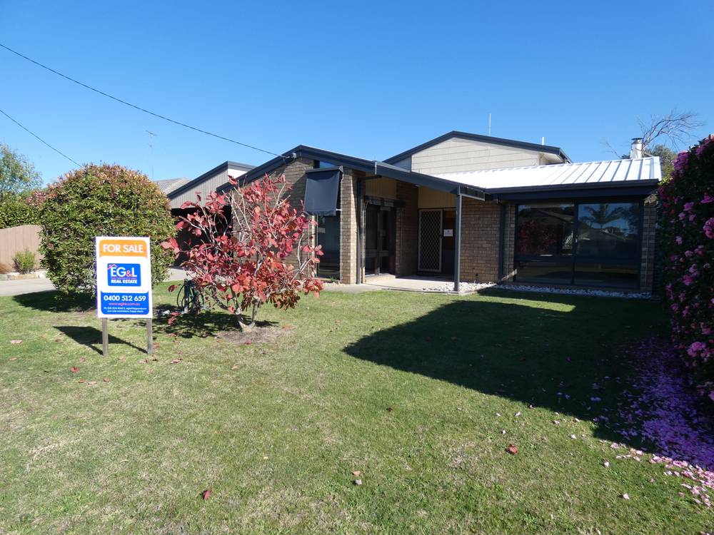 8 Endeavour Ct, Lakes Entrance, VIC 3909
