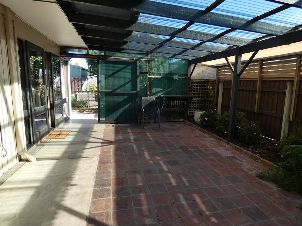 8 Endeavour Ct, Lakes Entrance, VIC 3909