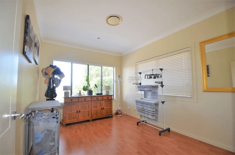 Unit 2/66 Kincaid Dr, Highland Park, QLD 4211