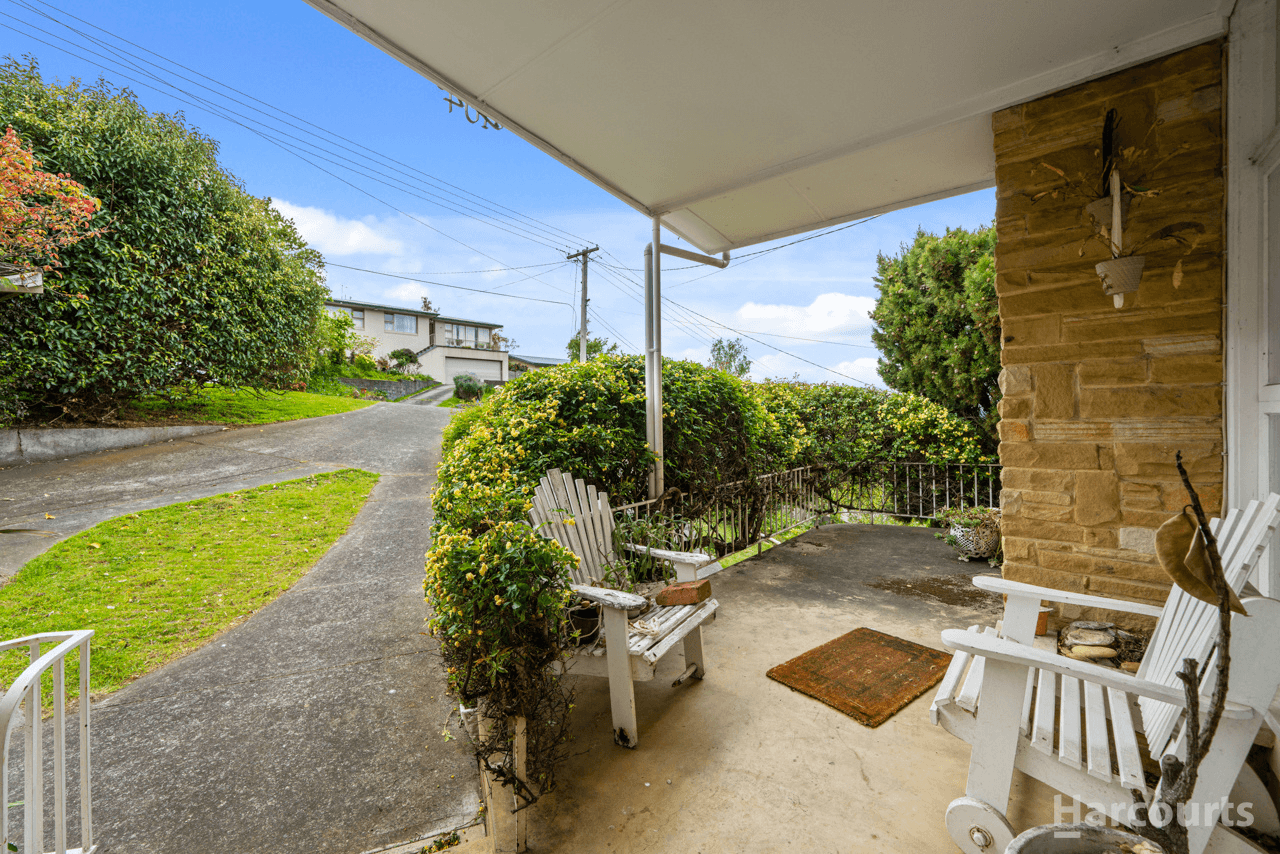 104 Gillon Crescent, MOUNT STUART, TAS 7000