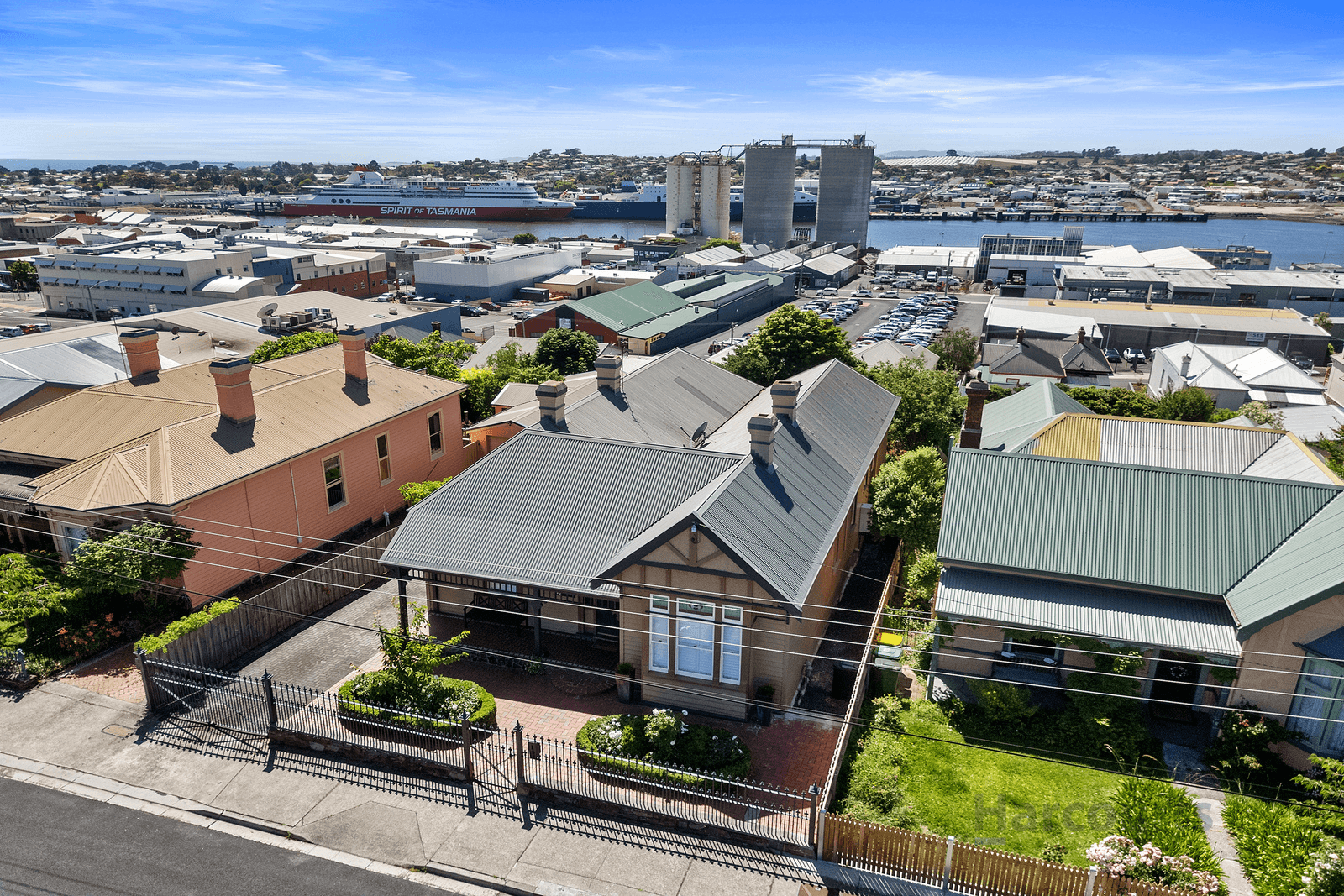 15 Hiller Street, DEVONPORT, TAS 7310