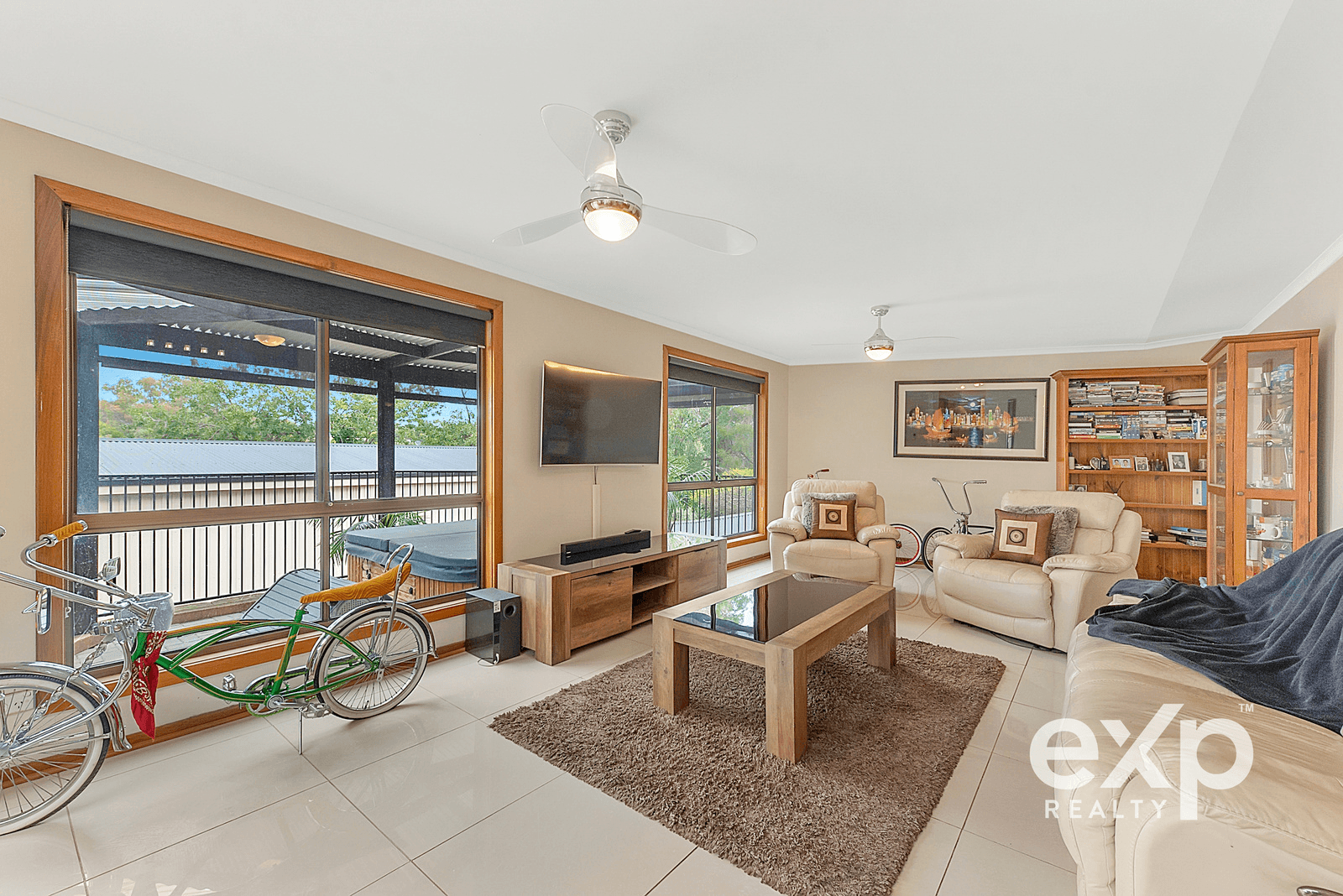 59 Flinders Drive, Valley View, SA 5093