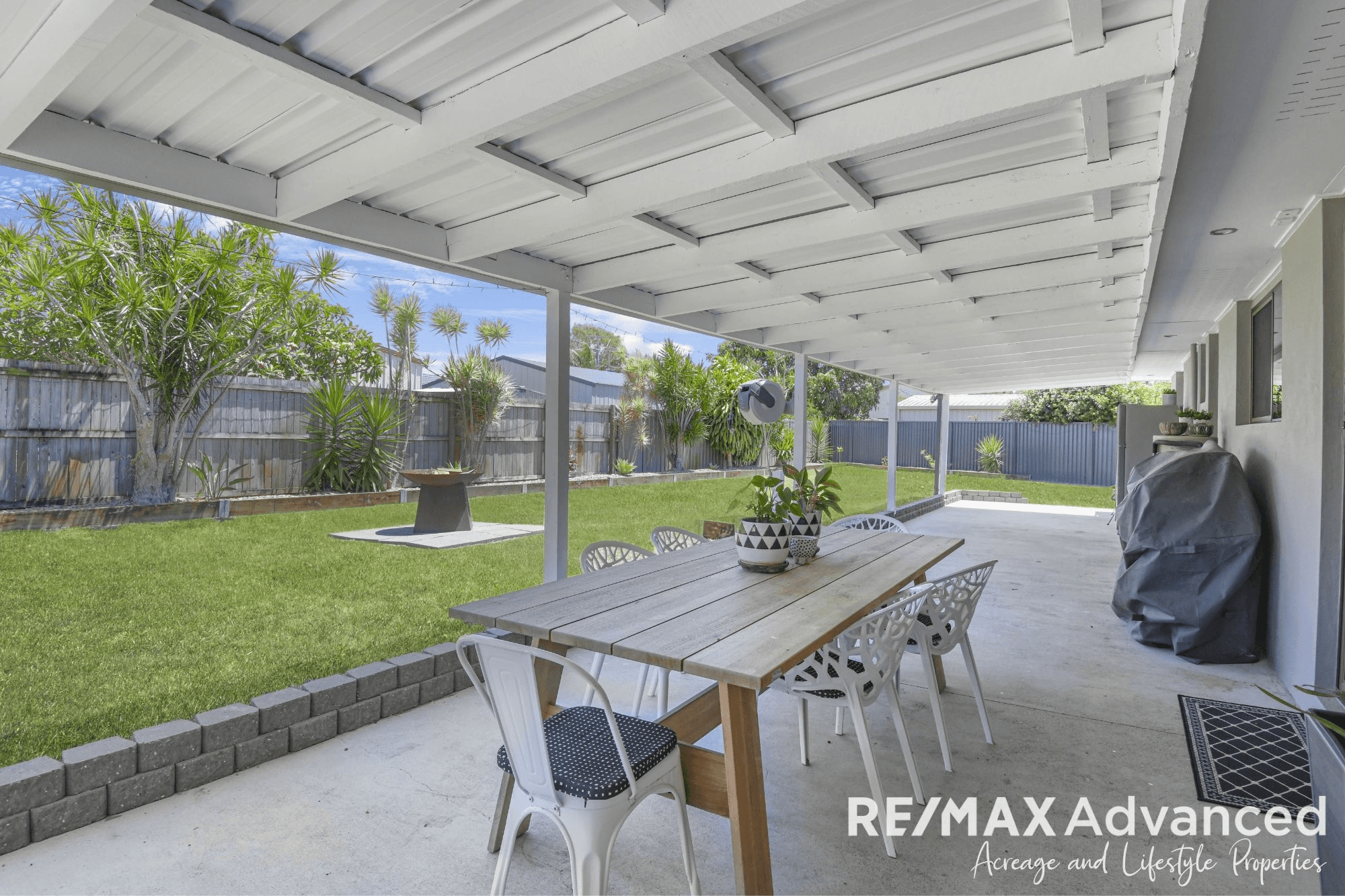 7 Kelunji Court, Beachmere, Qld 4510